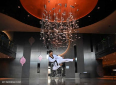 Indonesian para taekwondo athlete Muhammad Rizki competes on Dec. 5 at the 2021 Asian Youth Para Games in Manama, Bahrain.