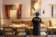 Toba Restaurant interior.
