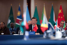 President of China Xi Jinping speaks at the China-Africa Leaders' Roundtable Dialogue on the last day of the BRICS Summit, in Johannesburg, South Africa, August 24, 2023. REUTERS/Alet Pretorius/Pool
