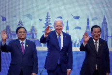 Biden's Vietnam trip aimed at reining in China