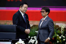 ASEAN diplomats meet to review stalled Myanmar peace plan