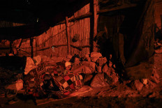 Morocco earthquake kills more than 2,000 people, survivors sleep rough