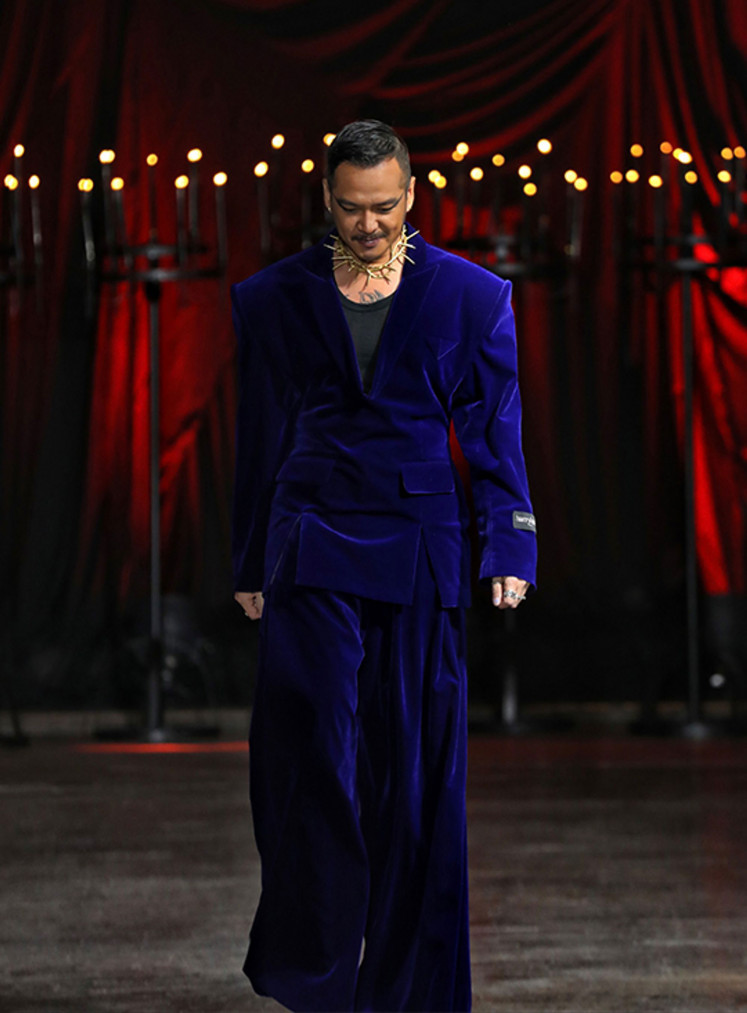 .Harry Halim at the Harry Halim Autumn-Winter 2023 fashion show held on March 16, showing the Pagan Poetry collection. 