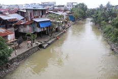 Medan administration to fine littering in river