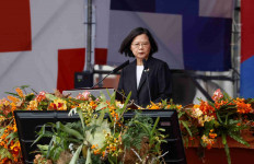 Taiwan seeks 'peaceful coexistence' with China, president says