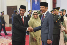 Jokowi places more loyalists in top positions ahead of elections