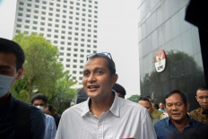 KPK names deputy law minister suspect in bribery case