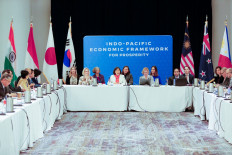 United States Trade Representative Katherine Tai (center) hosts talks on the Indo-Pacific Economic Framework for Prosperity (IPEF) during the Asia-Pacific Economic Cooperation (APEC) leaders' week in San Francisco, US, on Nov. 13, 2023.