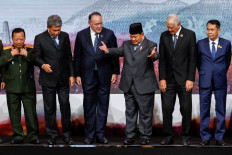 ASEAN pushes Myanmar to find non-violent resolution to insurgency