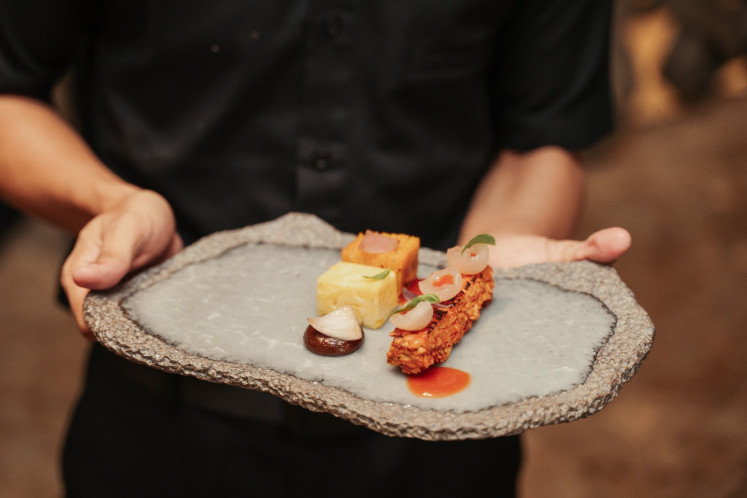 One of the dishes from the 4 course meal, a vegan offering which features Smoked Red Rice Tempe with a side of Sweet Potato & Pumpkin Mille Feuille. Meant to represent Lexus’ quest for clean energy and innovative solutions to combat pollution.