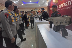 Calls for gun-use accountability after fatal police shootings 