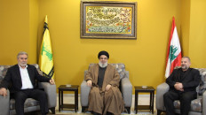 This handout picture provided by Hezbollah's media office on September 2, 2023 shows Lebanese Shiite group's secretary general Hassan Nasrallah meeting with Secretary-General of the Palestinian Islamic Jihad movement Ziad al-Nakhala (left) and Hamas' Deputy Chief Saleh al-Arouri at an undisclosed location in Lebanon.