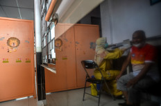 COVID-19 vaccination no longer free for most patients, ministry says