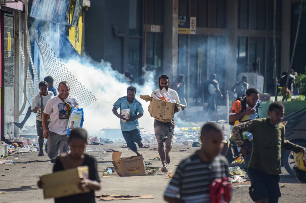 Papua New Guinea Prime Minister declares state of emergency in capital