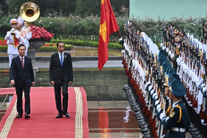 Jokowi talks prosperity, security during Vietnam visit