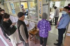 Taiwan votes in key election under Chinese threats