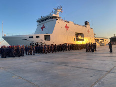 KRI Radjiman returns home after unloading humanitarian aid