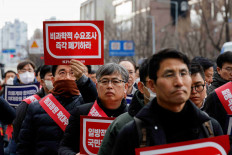 South Korea to send military doctors to hospitals amid doctors' protest