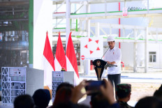 President Joko “Jokowi” Widodo inaugurates the Rp 1.2 trillion PT Kaltim Ammonium Nitrate plant in Bontang, East Kalimantan, on Feb. 29, 2024.