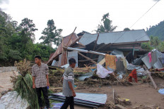 Death toll rises from West Sumatra landslides, flooding