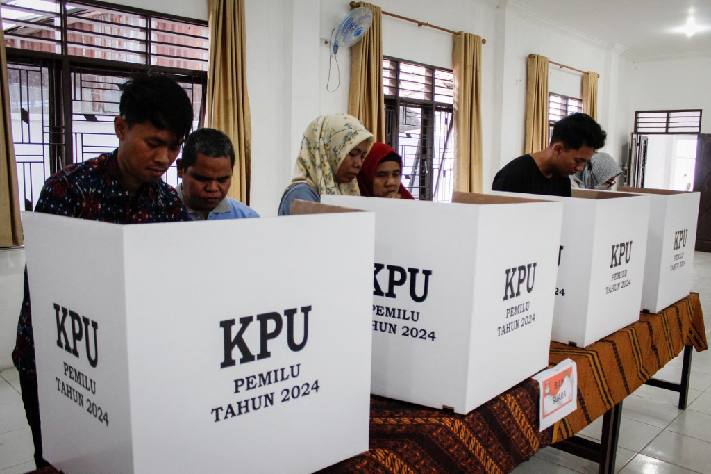 Parties eyeing likely contenders for N. Sumatra election