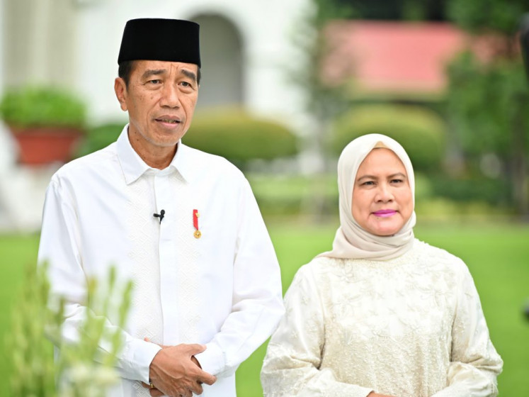 President Joko “Jokowi“ Widodo and First Lady Iriana in a photo taken by the Cabinet Secretariat amid Idul Fitri celebration on April 10, 2024.