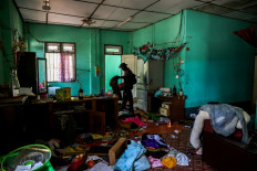 Karen rebel forces attack stranded Myanmar junta troops on Thai border