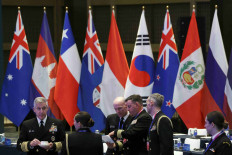 China is committed to resolving maritime disputes through talks, official says