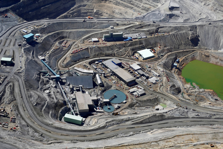 An aerial view of Anglo American's Los Bronces copper mine at Los Andes Mountain range, near Santiago city, Chile, November 17, 2014. Picture taken November 17, 2014. 