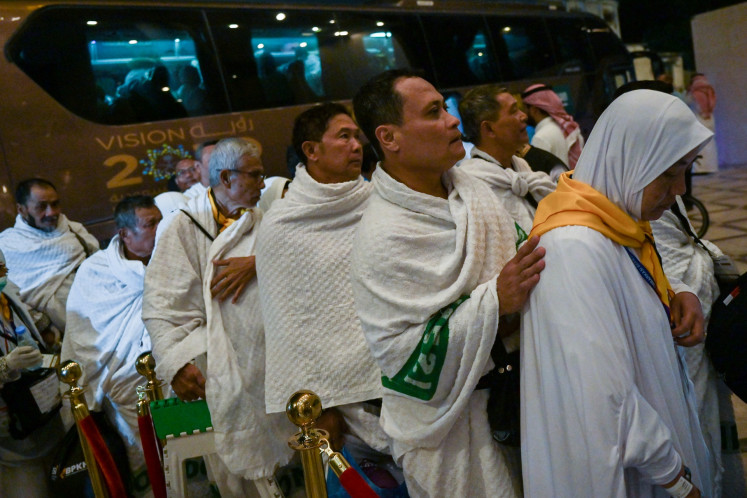Indonesian pilgrims arrive at Al-Wahdah Tower Al Mutamayiz Hotel in Mecca, Saudi Arabia, on May 20, 2024. More than 56,000 Indonesian pilgrims had arrived in the Middle Eastern country as of May 20 to go on a month-long pilgrimage.