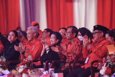 Megawati suggests she and heir apparent Puan ‘switch roles’