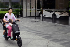 Luxury influencers vanish from Chinese social media in wealth crackdown