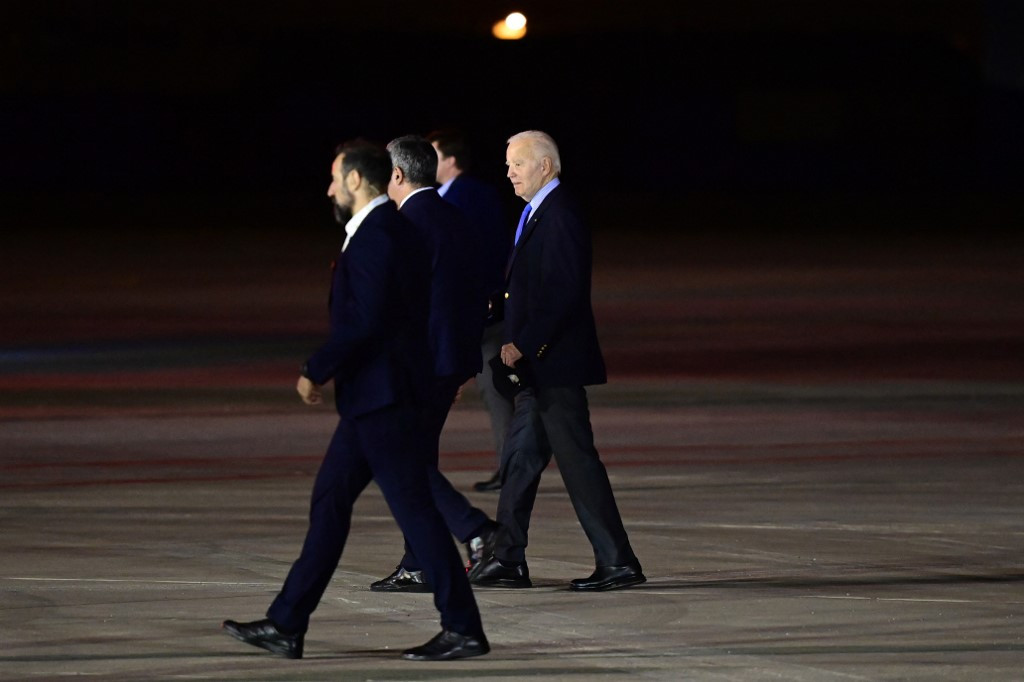 Trump's spectre haunts Biden's G7 trip - Europe - The Jakarta Post