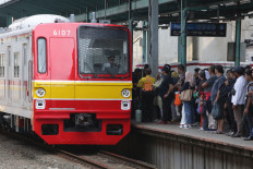 Commuters bemoan KRL schedule change