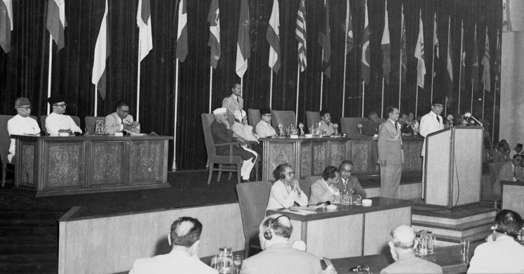 President Sukarno (right) delivers a speech during the Asia-Africa Conference at the Merdeka Building in Bandung, West Java, on April 18, 1955. 