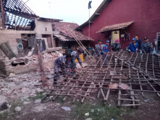 Dozens of houses damaged after quake in Central Java