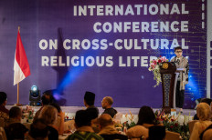 Gaza war not religious, foreign minister says