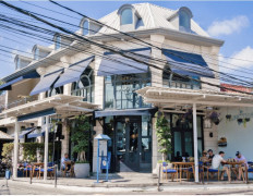 The Junction House offers cozy Parisian escape in Bali