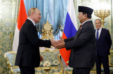 Prabowo seeks stronger ties with Putin