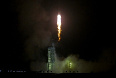 China launches first satellites of constellation to rival Starlink, newspaper reports