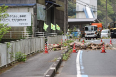 Japan 'megaquake' advisory after tremor injures eight