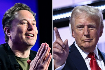 Trump interview with Musk stutters after 'cyber attack'