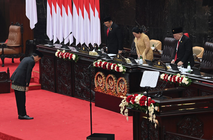 President Joko “Jokowi“ Widodo (left) bows to House of Representatives Speaker Puan Maharani (second right), People's Consultative Assembly (MPR) Speaker Bambang Soesatyo (third right) and Regional Representative Council (DPD) Speaker La Nyalla Mattalitti (right) during the annual MPR plenary session at the Senayan legislative complex in Jakarta on Aug. 16, 2024.