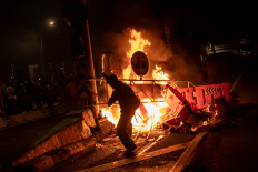 Jakarta Police detain more than 300 protesters: Chief spokesman