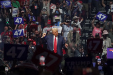 Trump struggles to keep media spotlight in battle with Harris