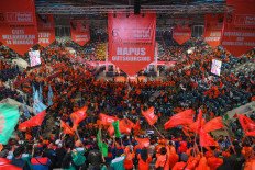 Members of the Labor Party attend a gathering on Sept. 18, 2024 themed “Awakening of the Working Class” at the Gelora Bung Karno Sports Complex in Senayan, Jakarta.