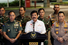 Indonesia, NZ deny Papua rebel claim 'bribe' paid for pilot release