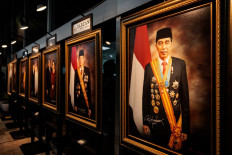 Poll shows Jokowi's approval rating falls after protests, but still popular