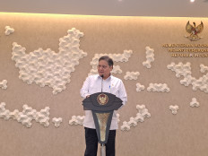 Airlangga downplays rupiah's brief plunge to multiyear low 