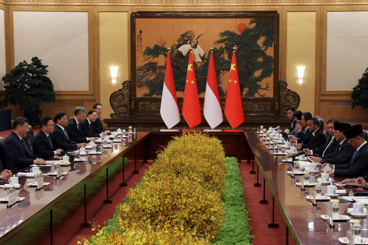 Chinese President Xi Jinping and Indonesian President Prabowo Subianto attend a meeting at the Great Hall of the People in Beijing on Nov. 9, 2024.